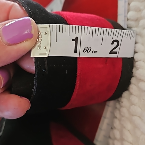 Pas de Rouge black and red open toe suede wedge heel shoes, 43 EU: 11 1/2 US - Picture 6 of 13